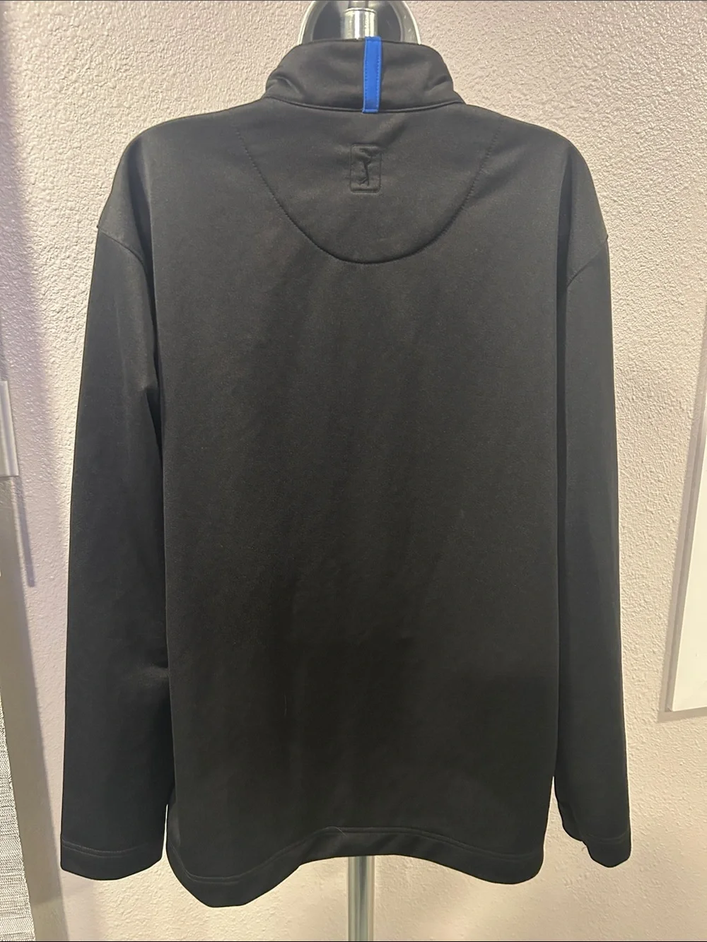 PGA Tour Black Jacket with Blue Shoulder Panels - Lightweight Zip